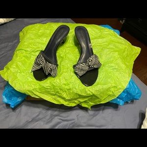 Ann Taylor Navy and denim kitten heeled mules